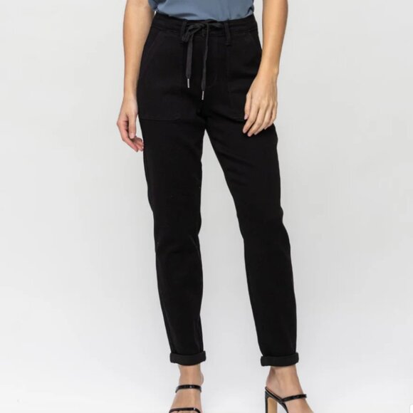 Jet Black Judy Blue Jogger Jeans NWT - Picture 1 of 7